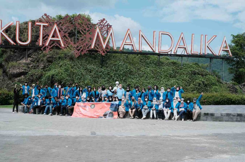 tour group lombok